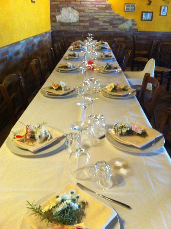 Albergo Trattoria Dazze Marcheno Buitenkant foto
